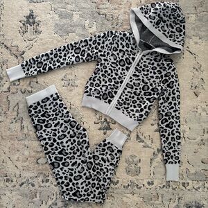 36point5 Leopard Print Cropped Hoodie & Legging Set Gray Size Small